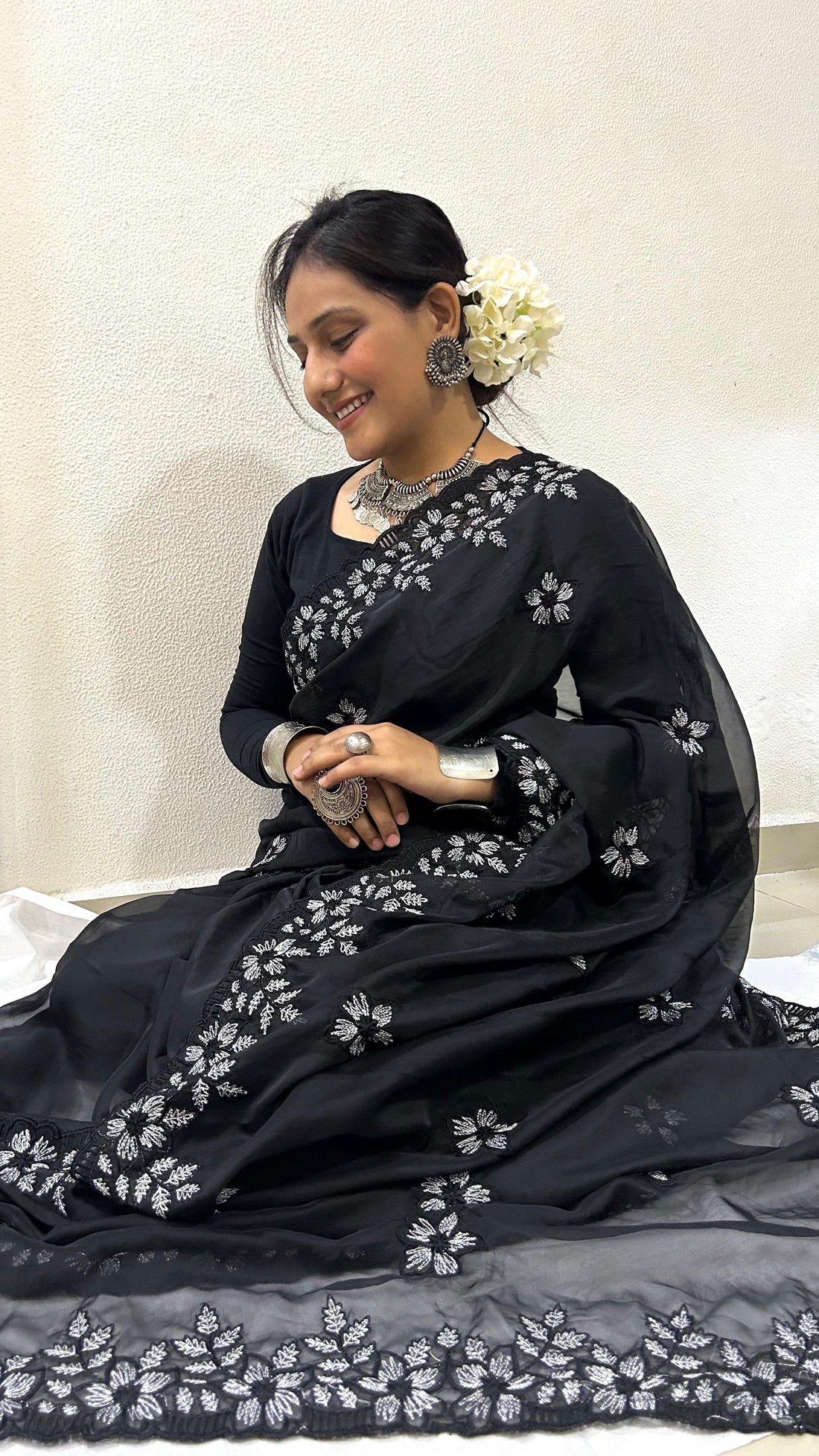 Black Thread Saree VT1087